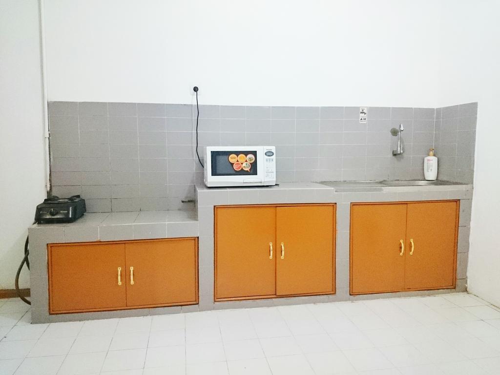 Hostel Bogor Buitenkant foto